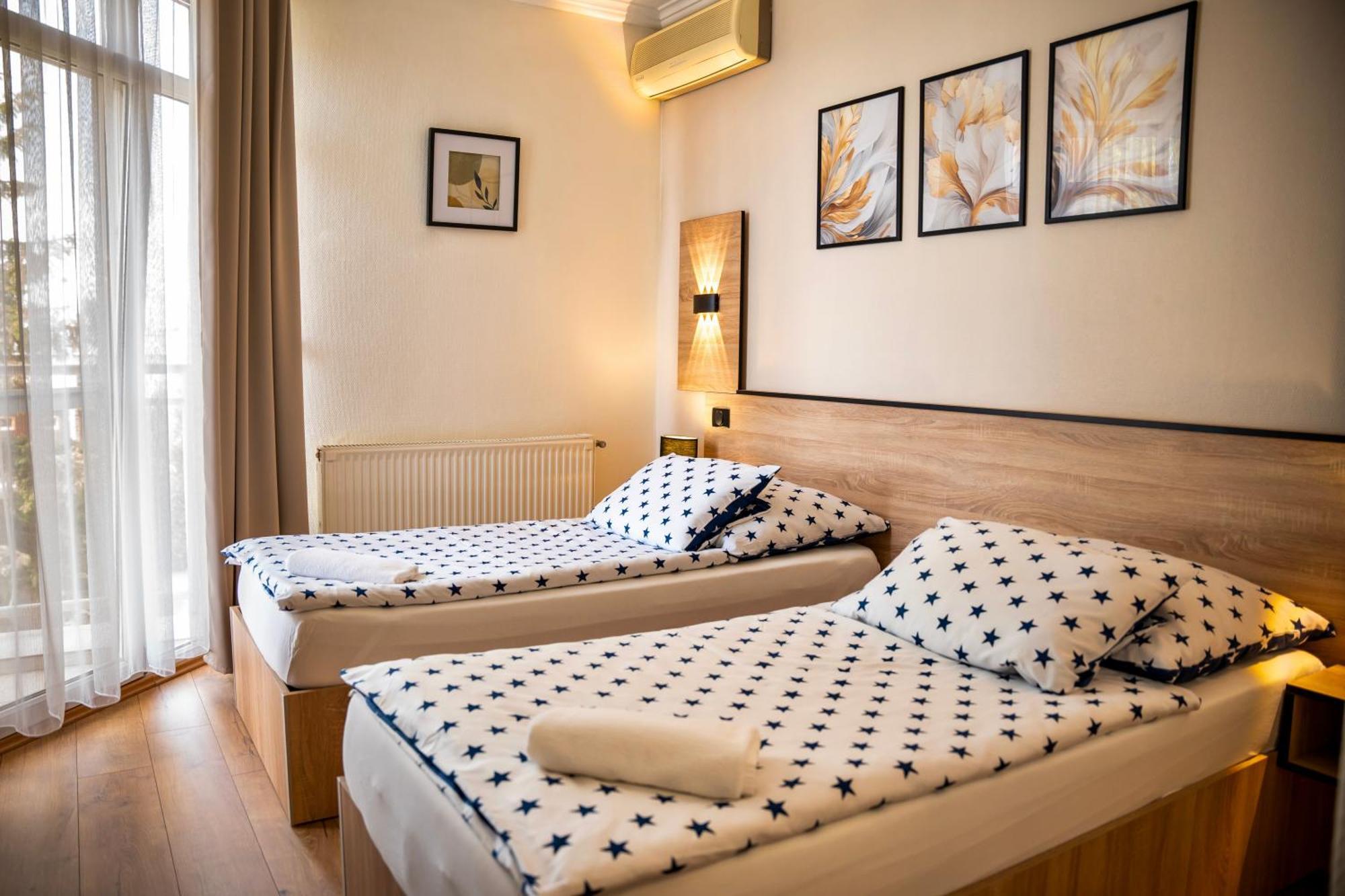 Hotel Bolero Győr Zewnętrze zdjęcie