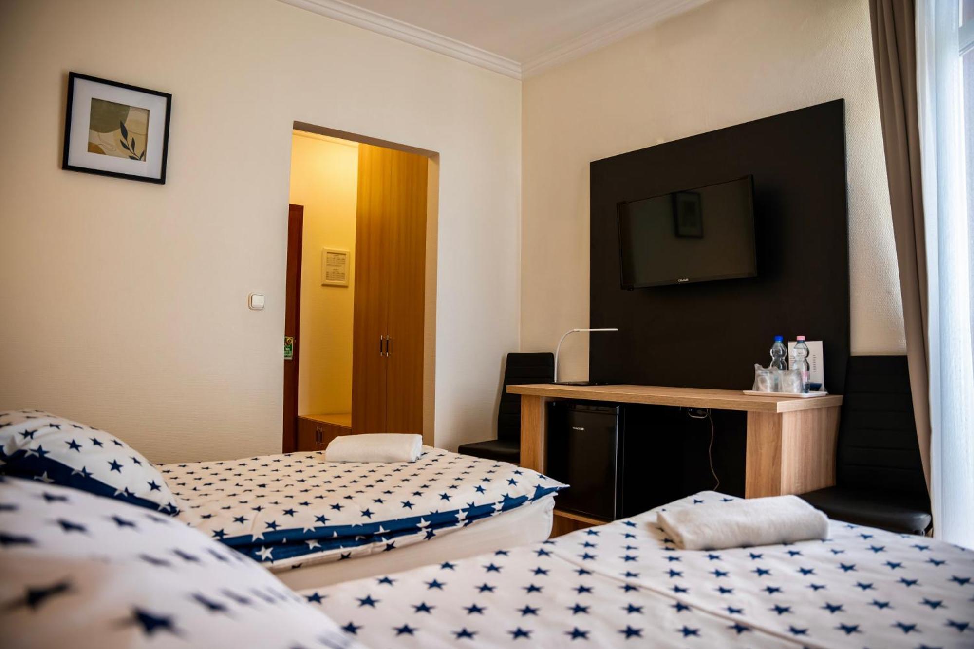 Hotel Bolero Győr Zewnętrze zdjęcie