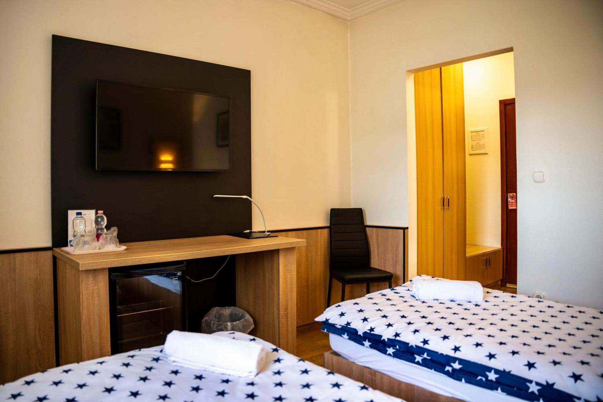 Hotel Bolero Győr Zewnętrze zdjęcie